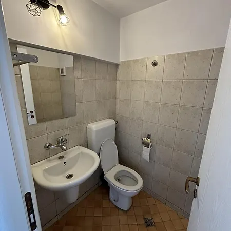 Comuna Penthouse Ultracentral Hostel Bükreş